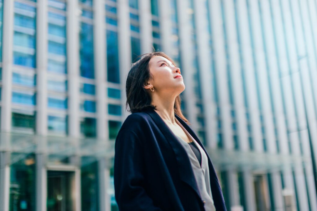 8 Characteristics of Successful Wealth Builders. 